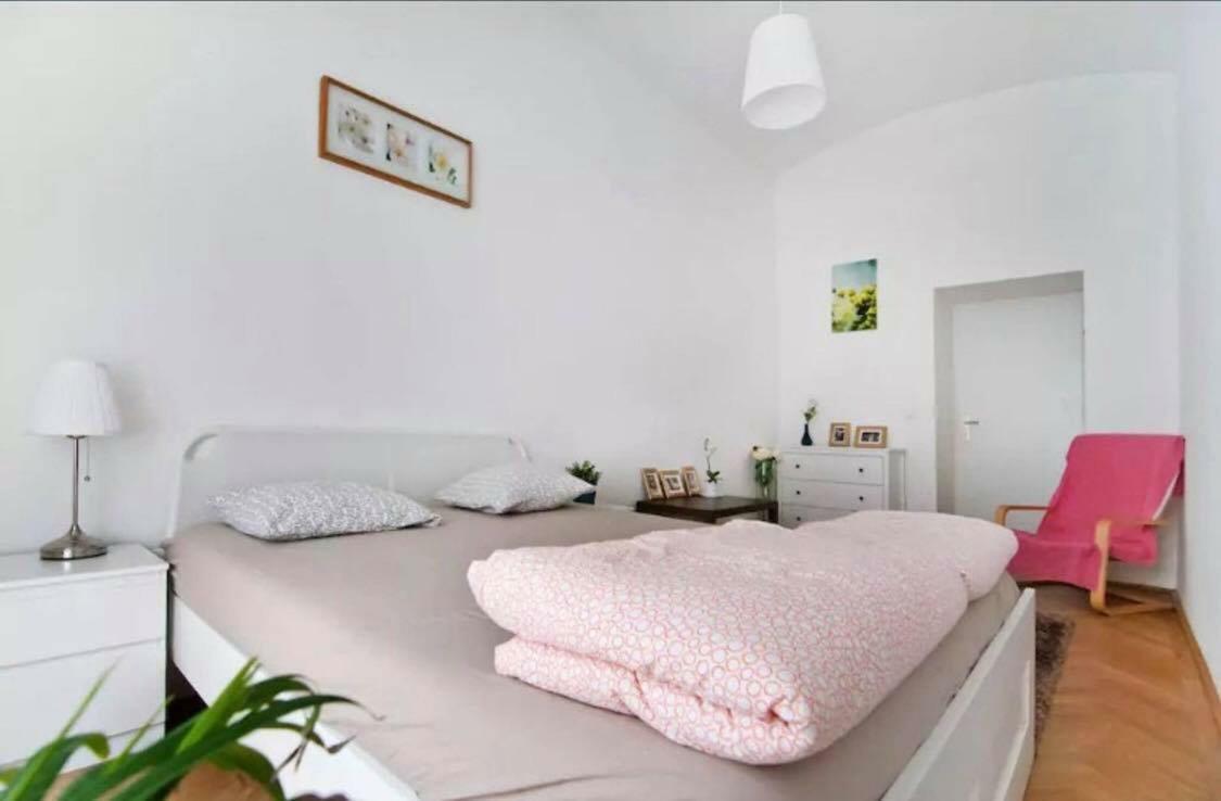 Marvelous Midtown Apartment Wenen Buitenkant foto